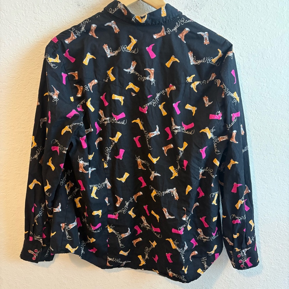 Angel Ranch Women’s Button Down Western Cowgirl All Over Boot Print Size 1X - Picture 3 of 5